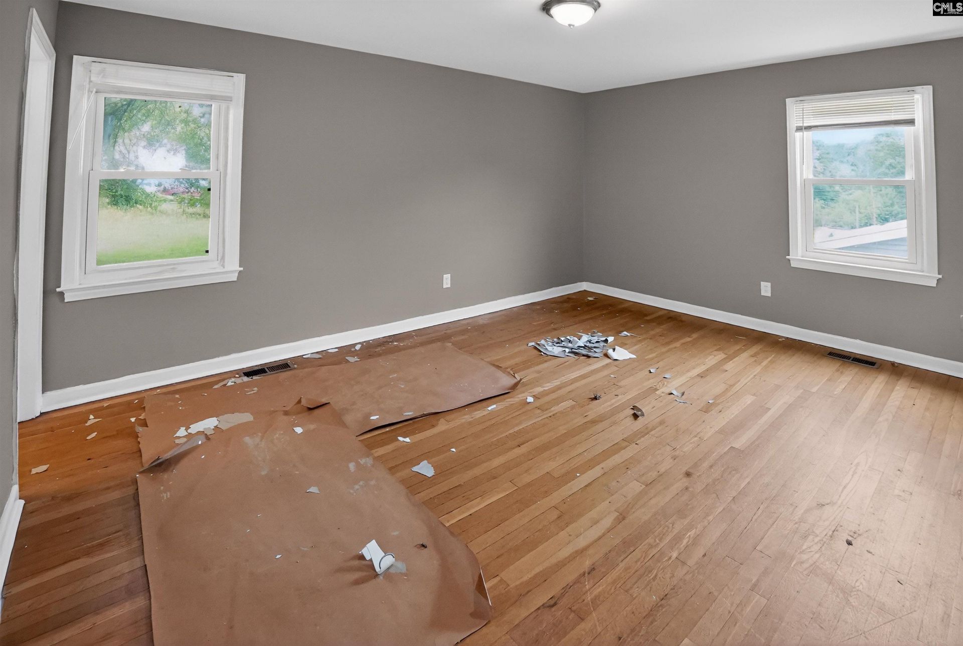 615 Pine Creek Drive  Photo 16