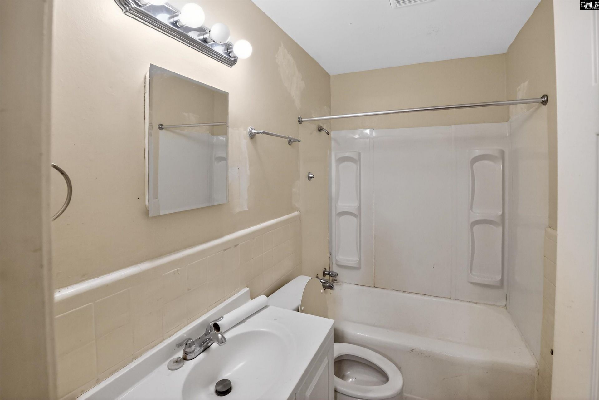 615 Pine Creek Drive  Photo 29