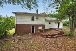 615 Pine Creek Drive  photo 4