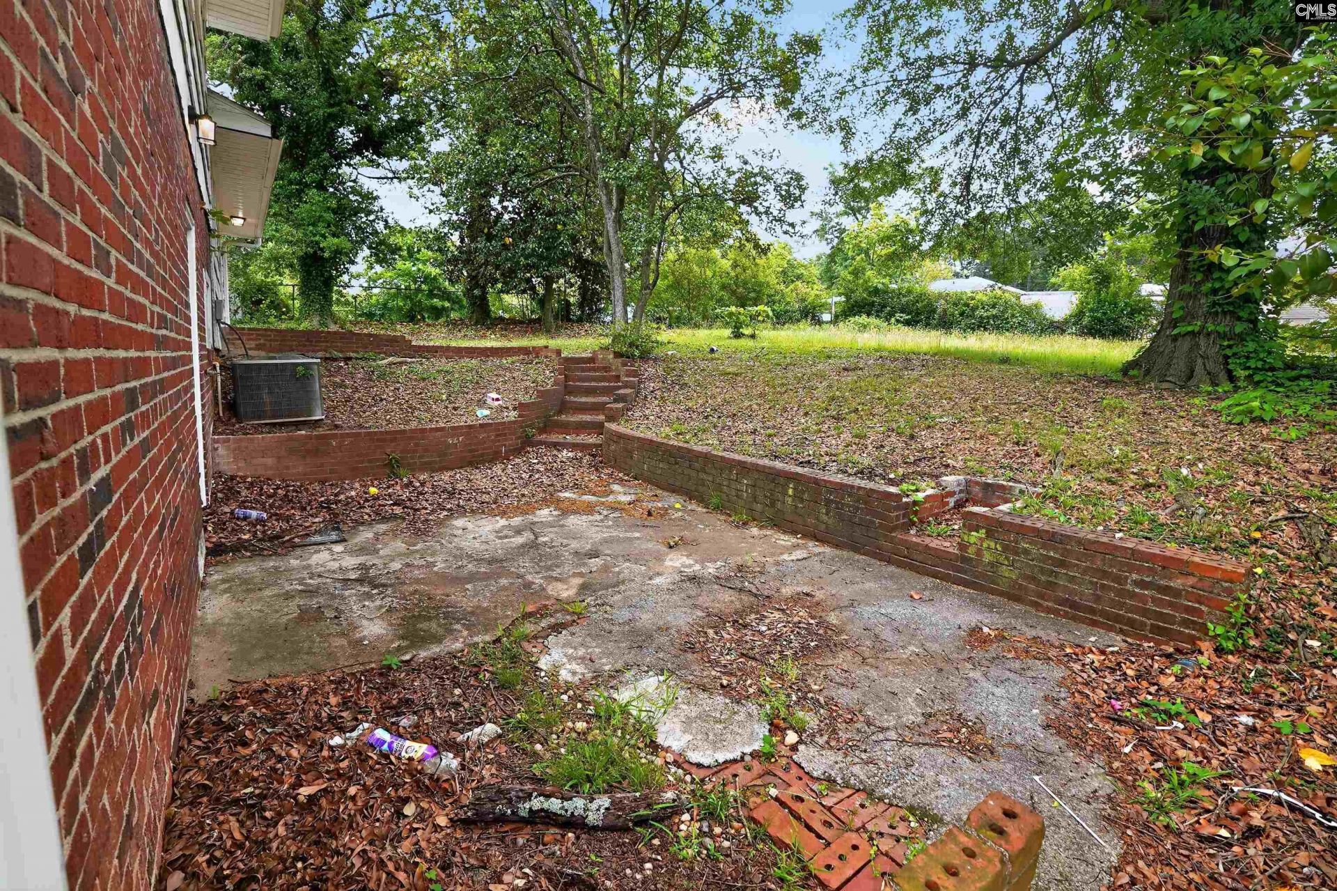 615 Pine Creek Drive  Photo 5