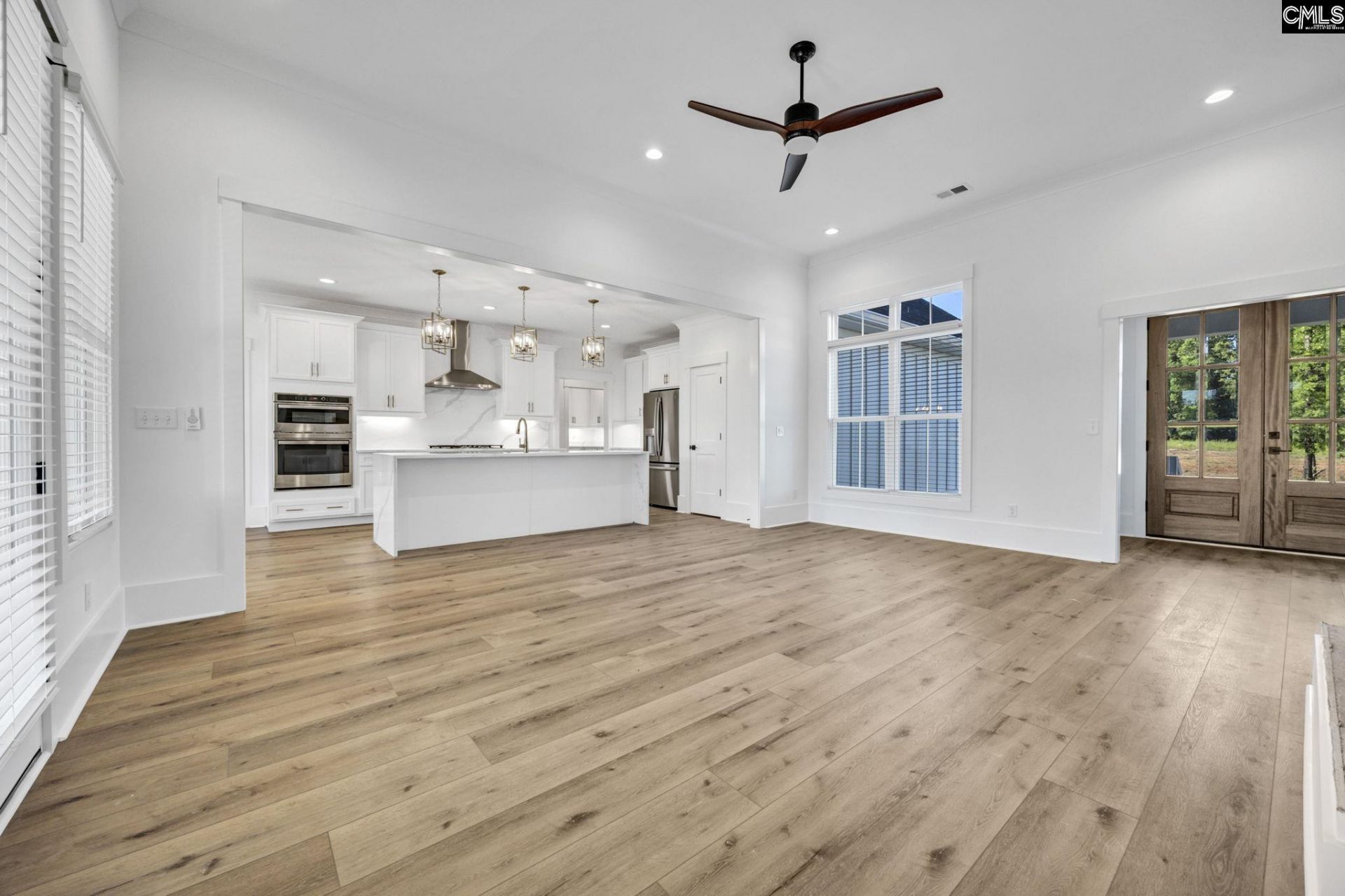 272 Breakwater Drive  Photo 11