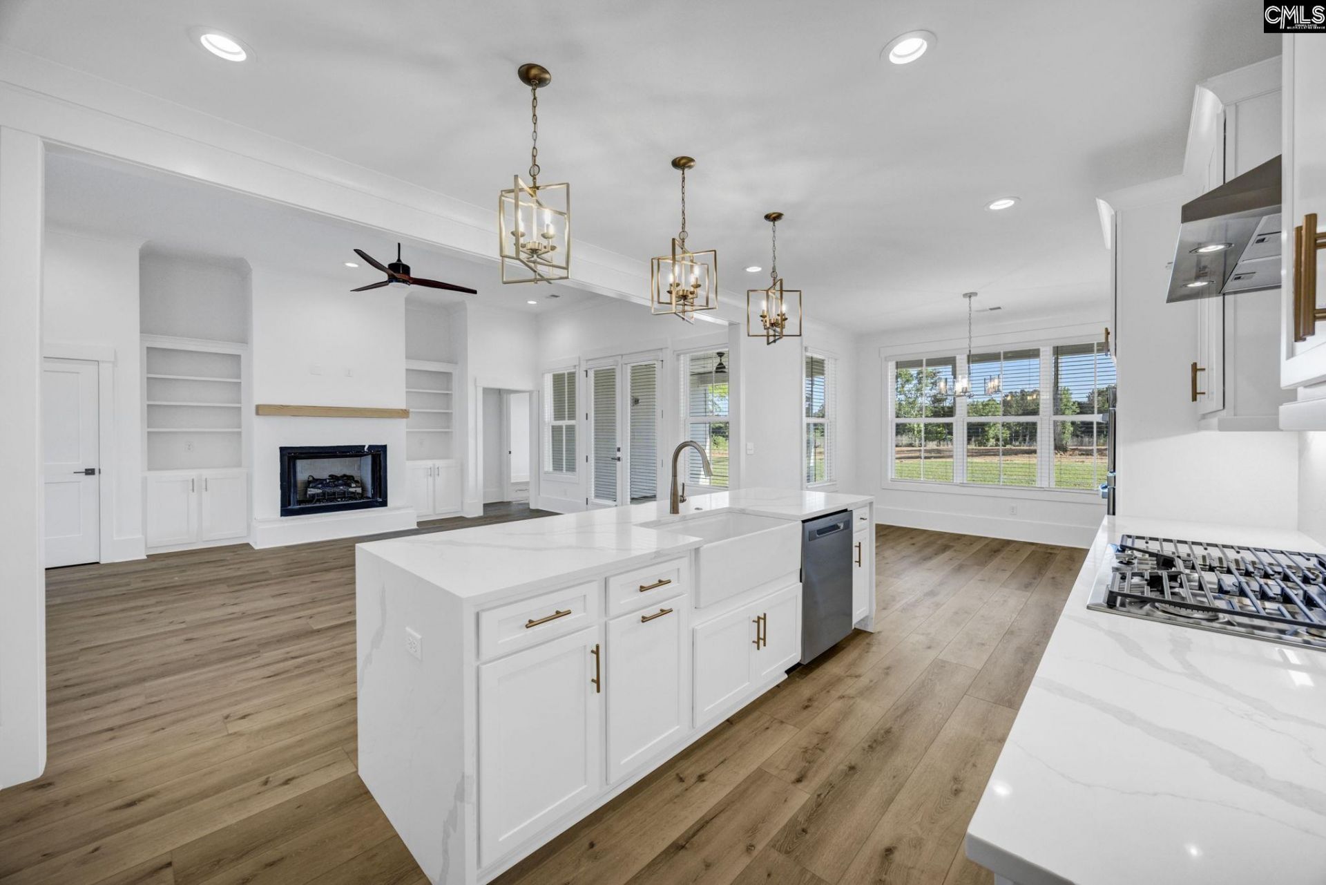 272 Breakwater Drive  Photo 13