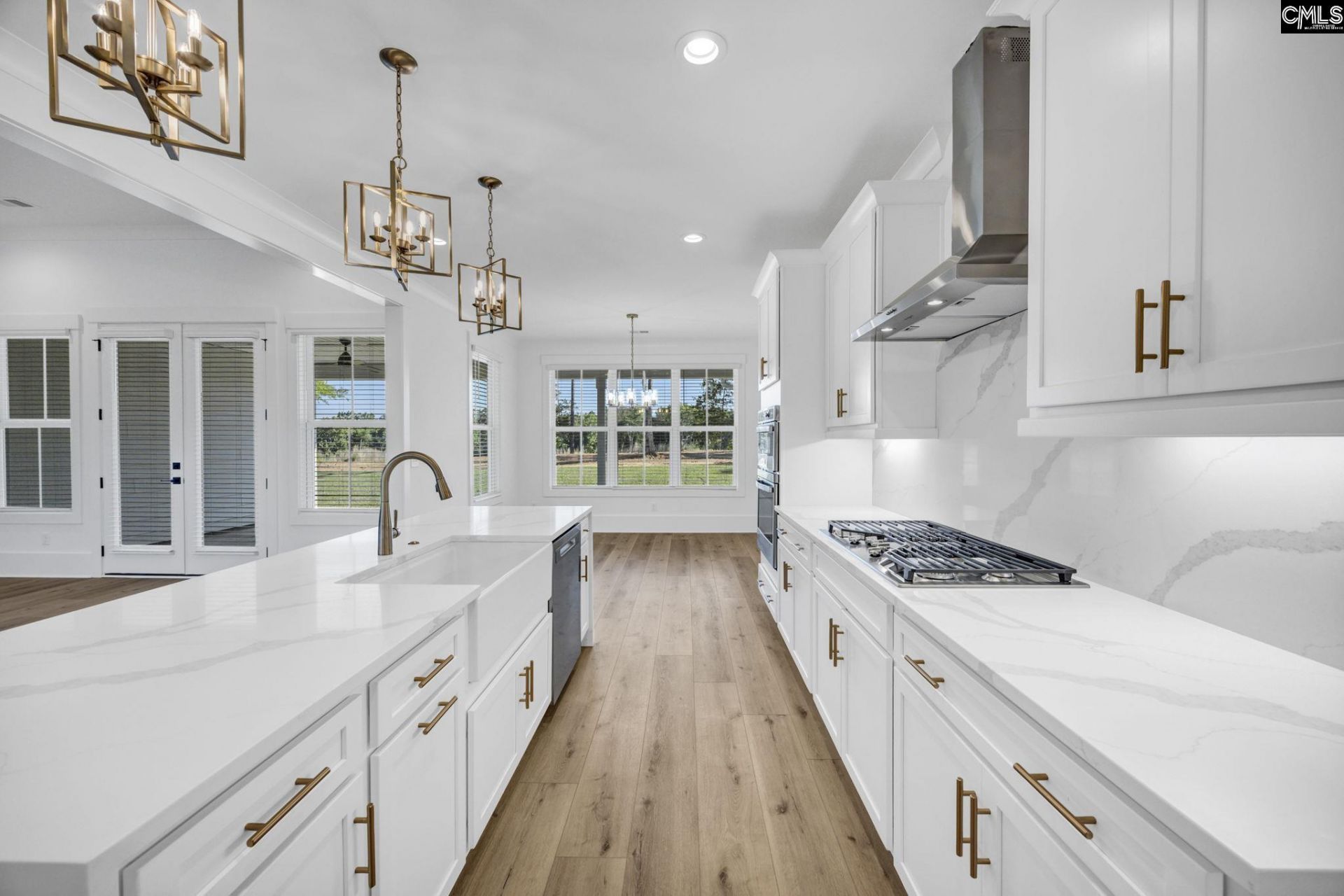 272 Breakwater Drive  Photo 14