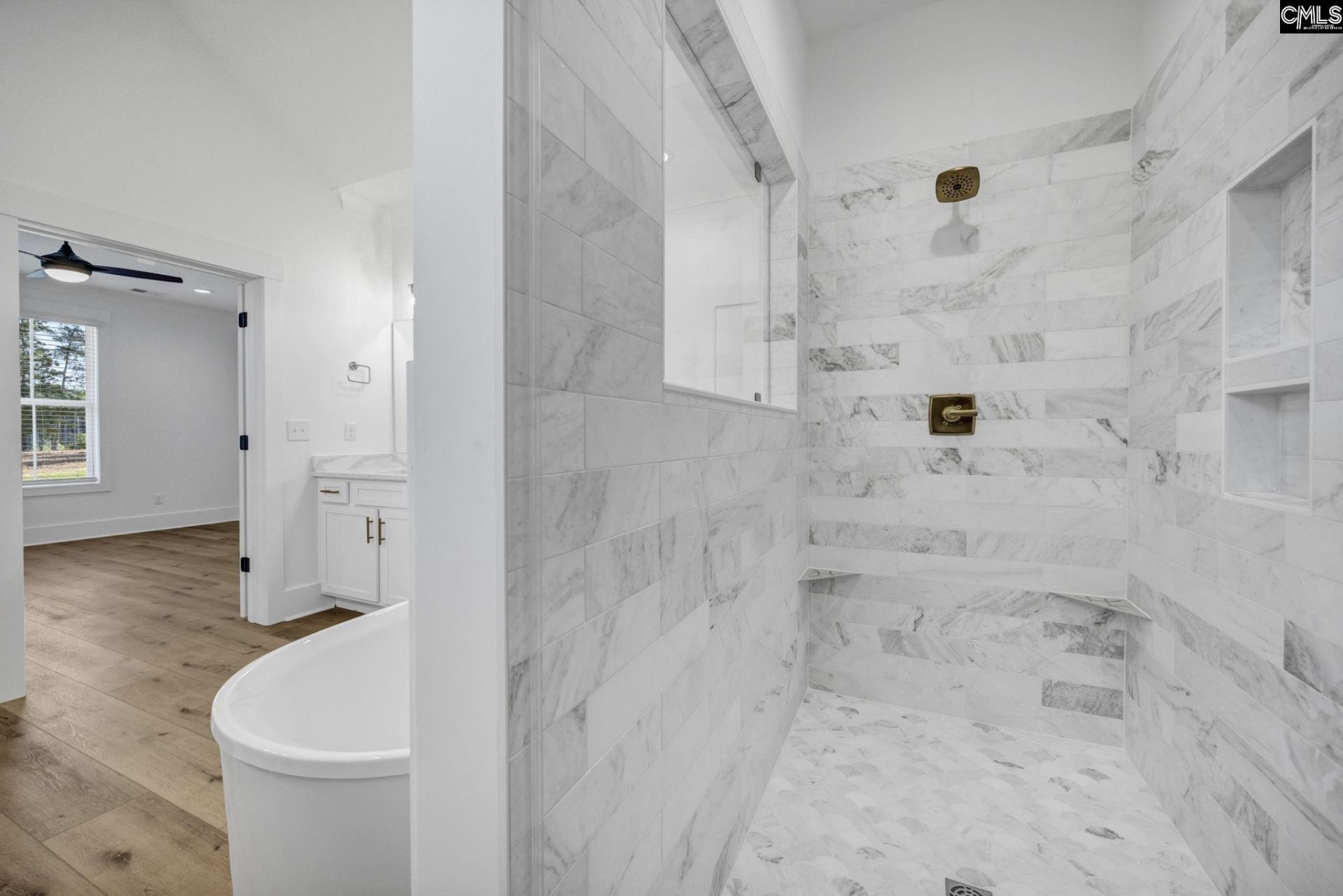 272 Breakwater Drive  Photo 27