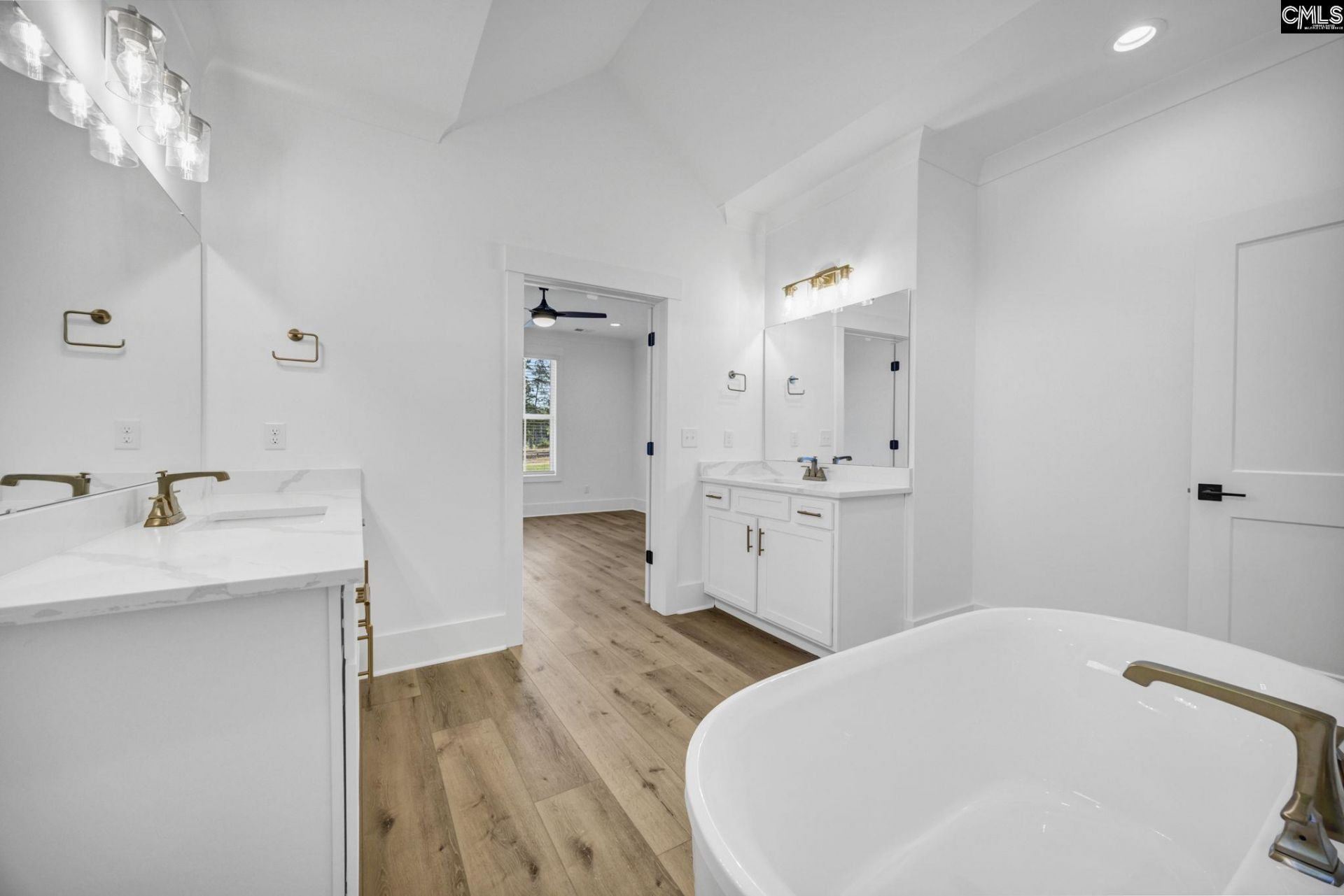 272 Breakwater Drive  Photo 28