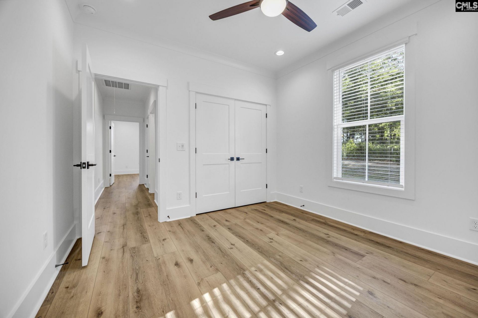 272 Breakwater Drive  Photo 32