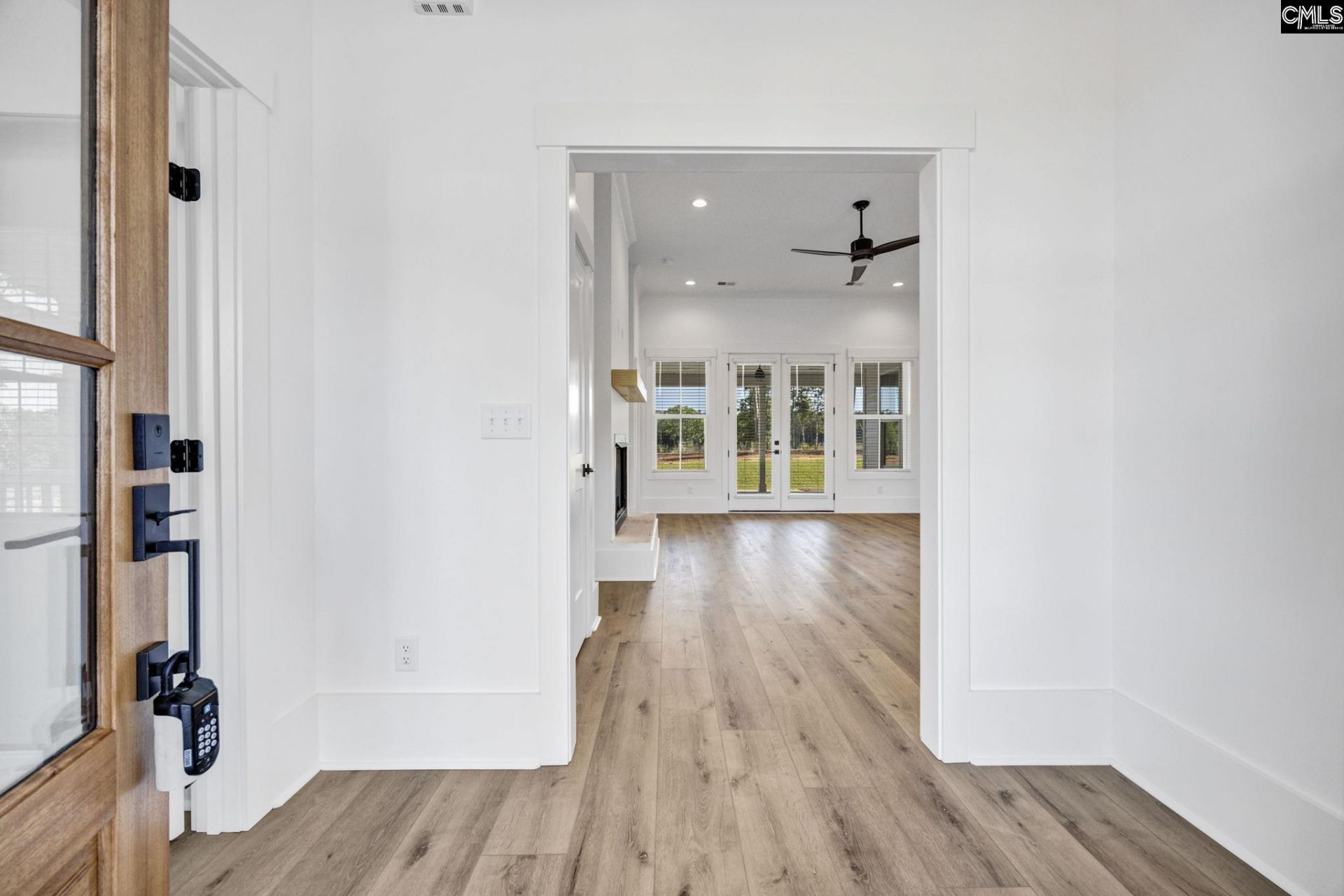 272 Breakwater Drive  Photo 6