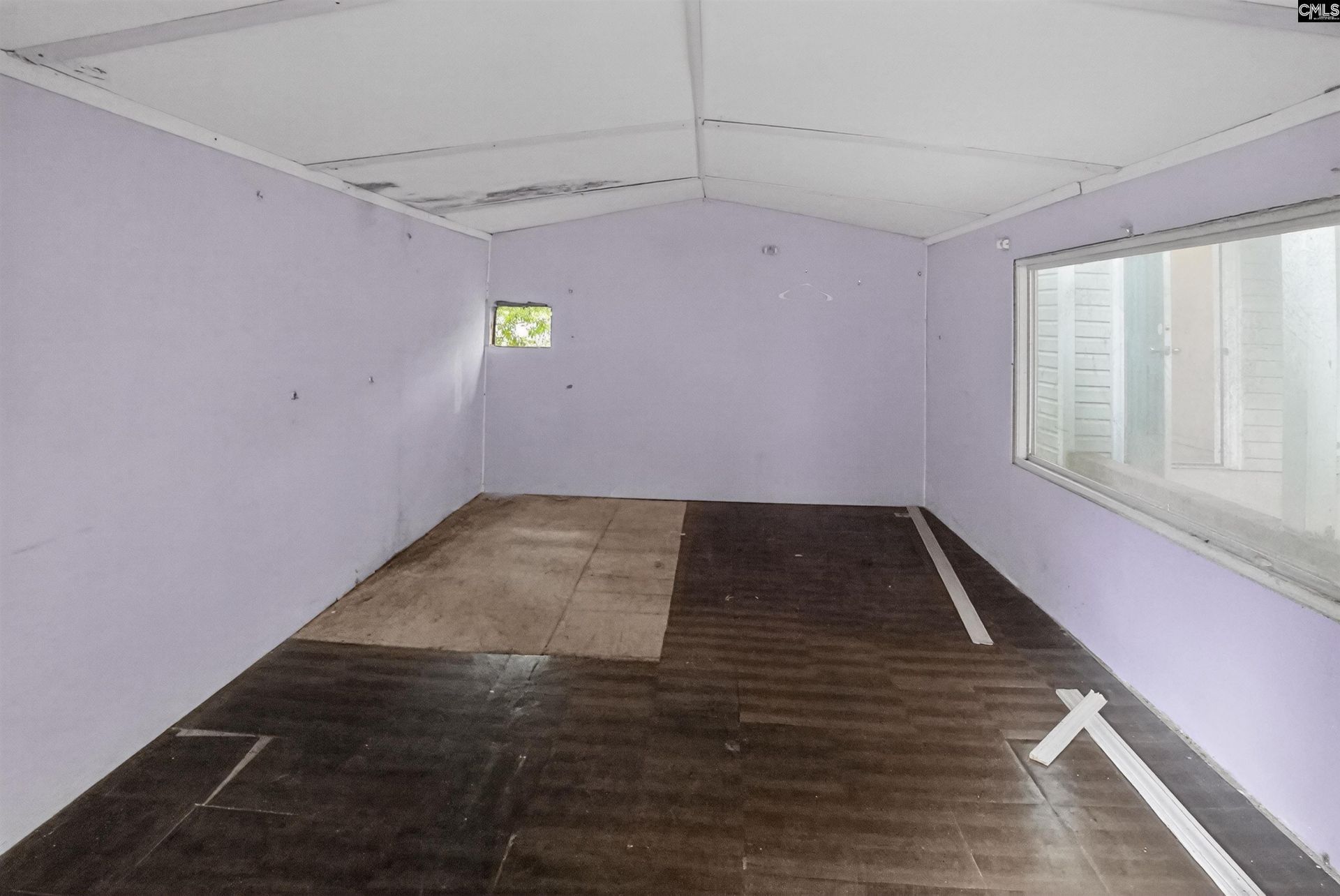 1701 Lyndon Avenue Photo 17
