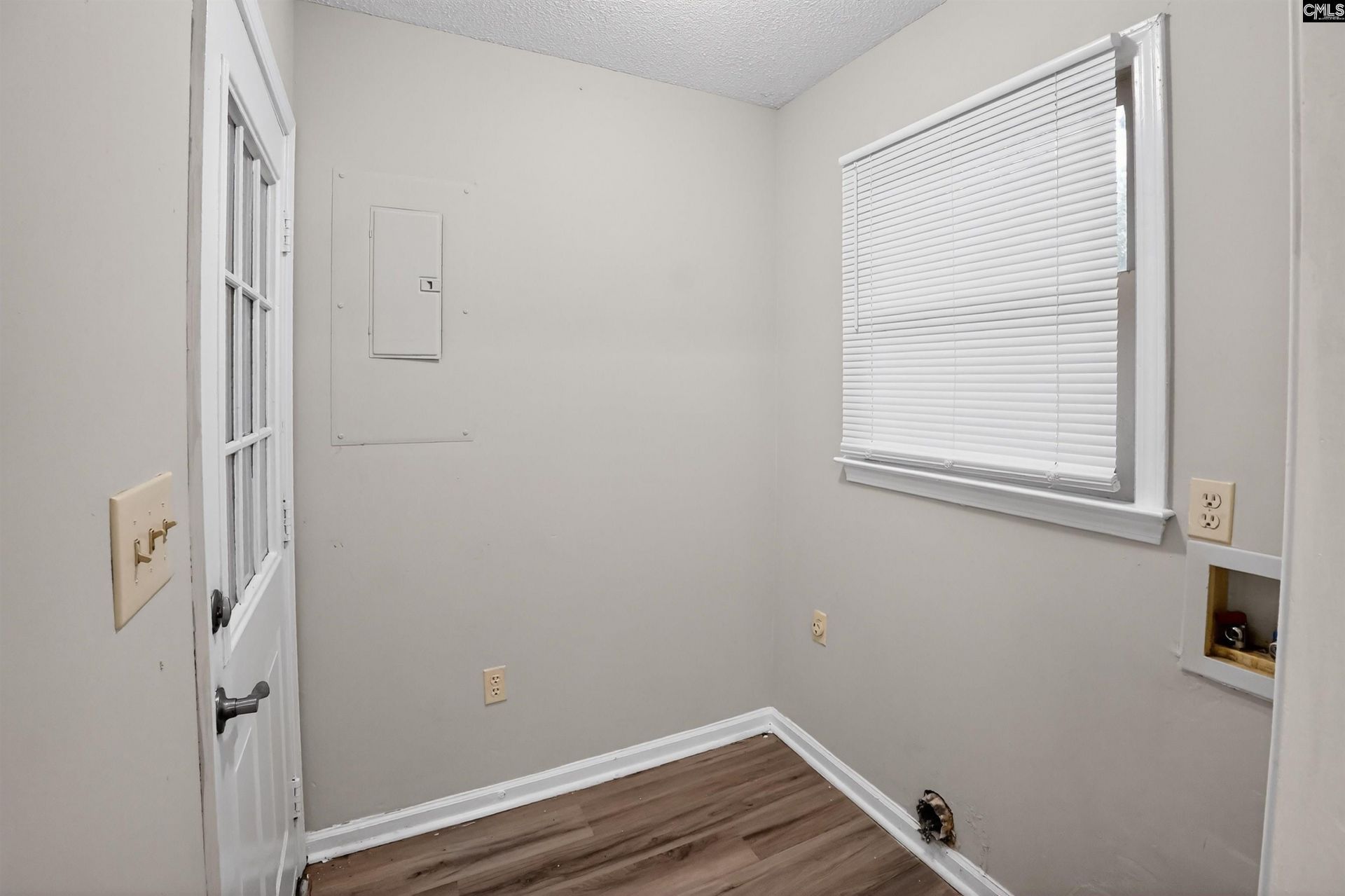 1701 Lyndon Avenue Photo 33