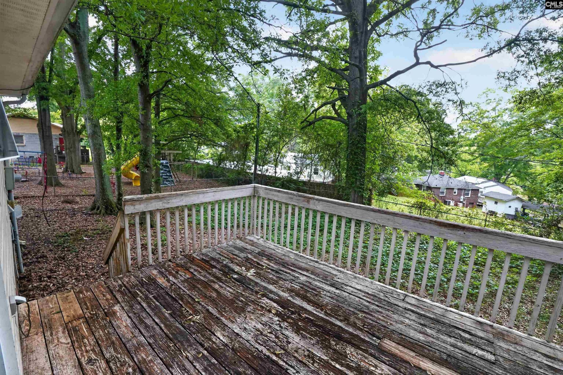 1701 Lyndon Avenue Photo 7