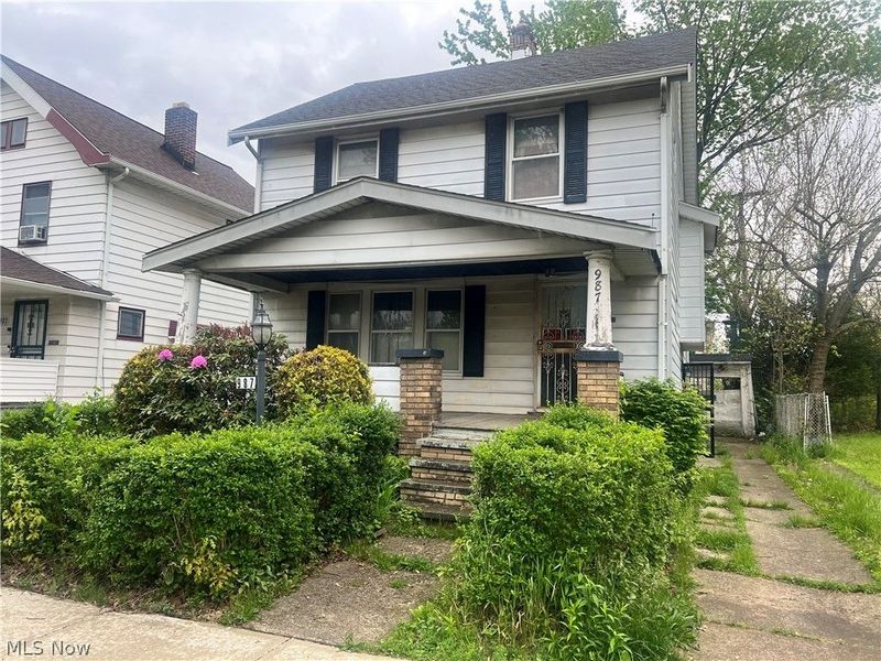 987 E 129th Street, Cleveland, OH 44108 Photo 1