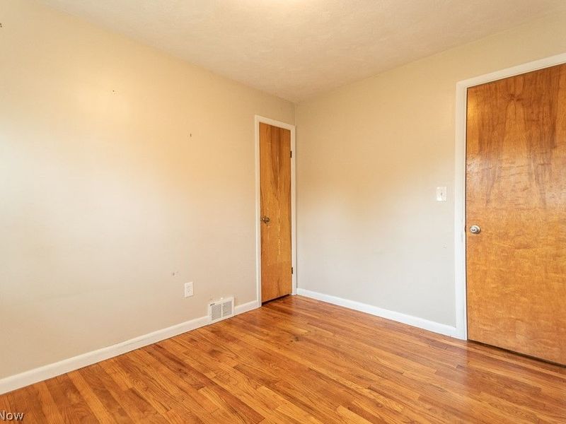 7444 Rockingham Road, Mentor, OH 44060 Photo 12