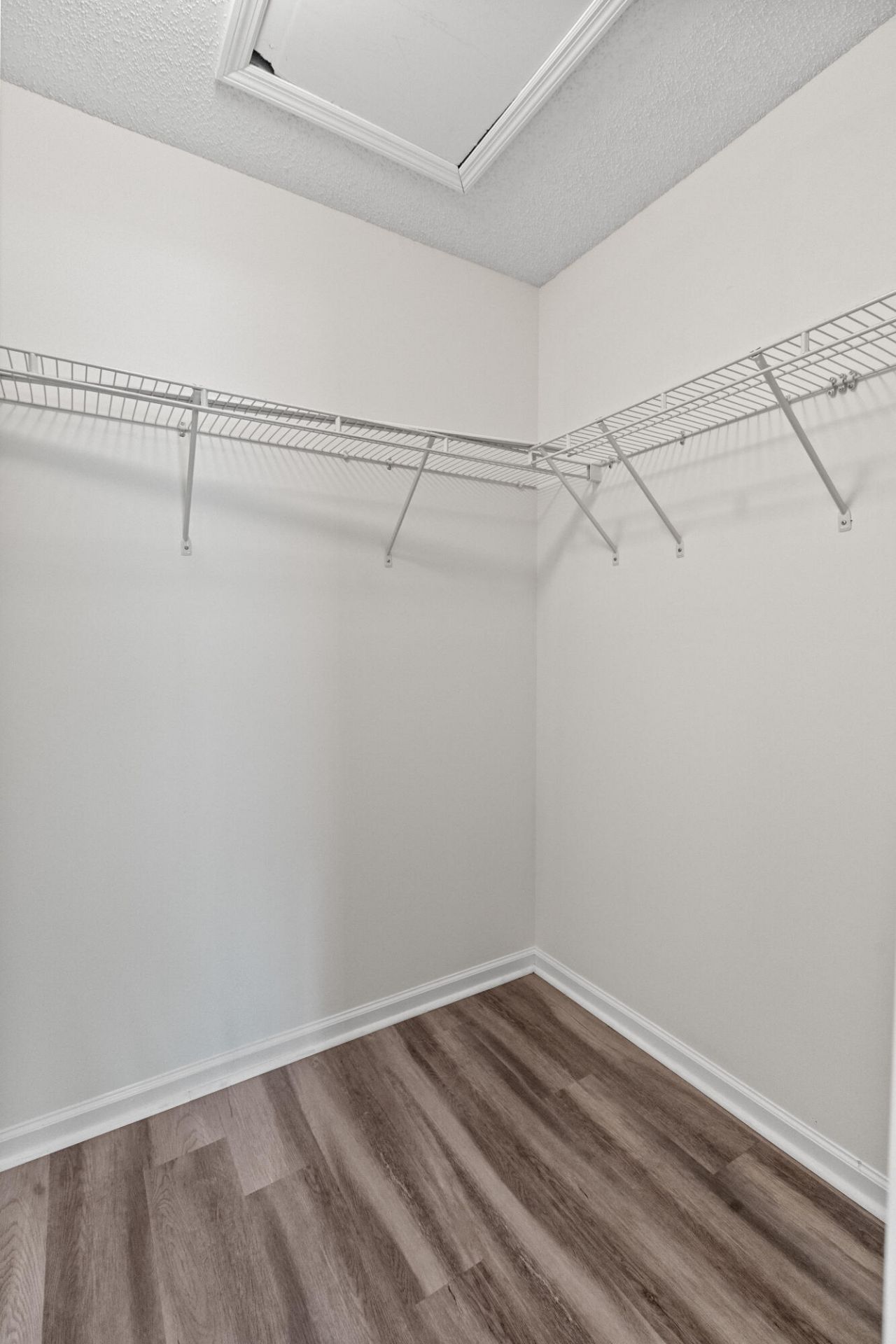 7316 Stoney Moss Way Photo 11