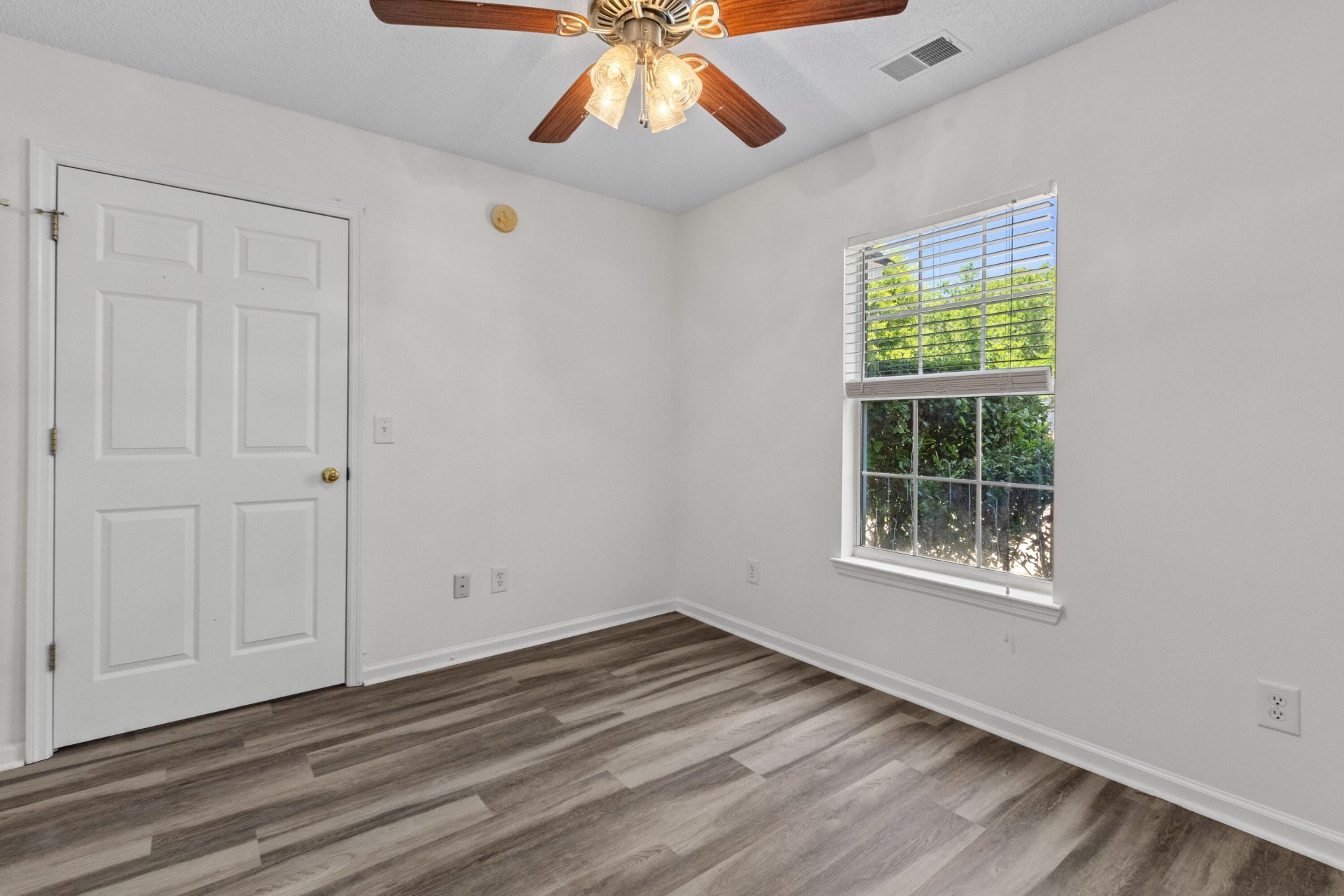 7316 Stoney Moss Way Photo 15