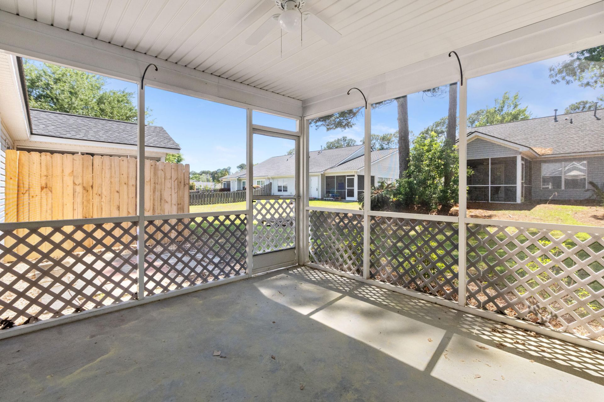 7316 Stoney Moss Way Photo 21