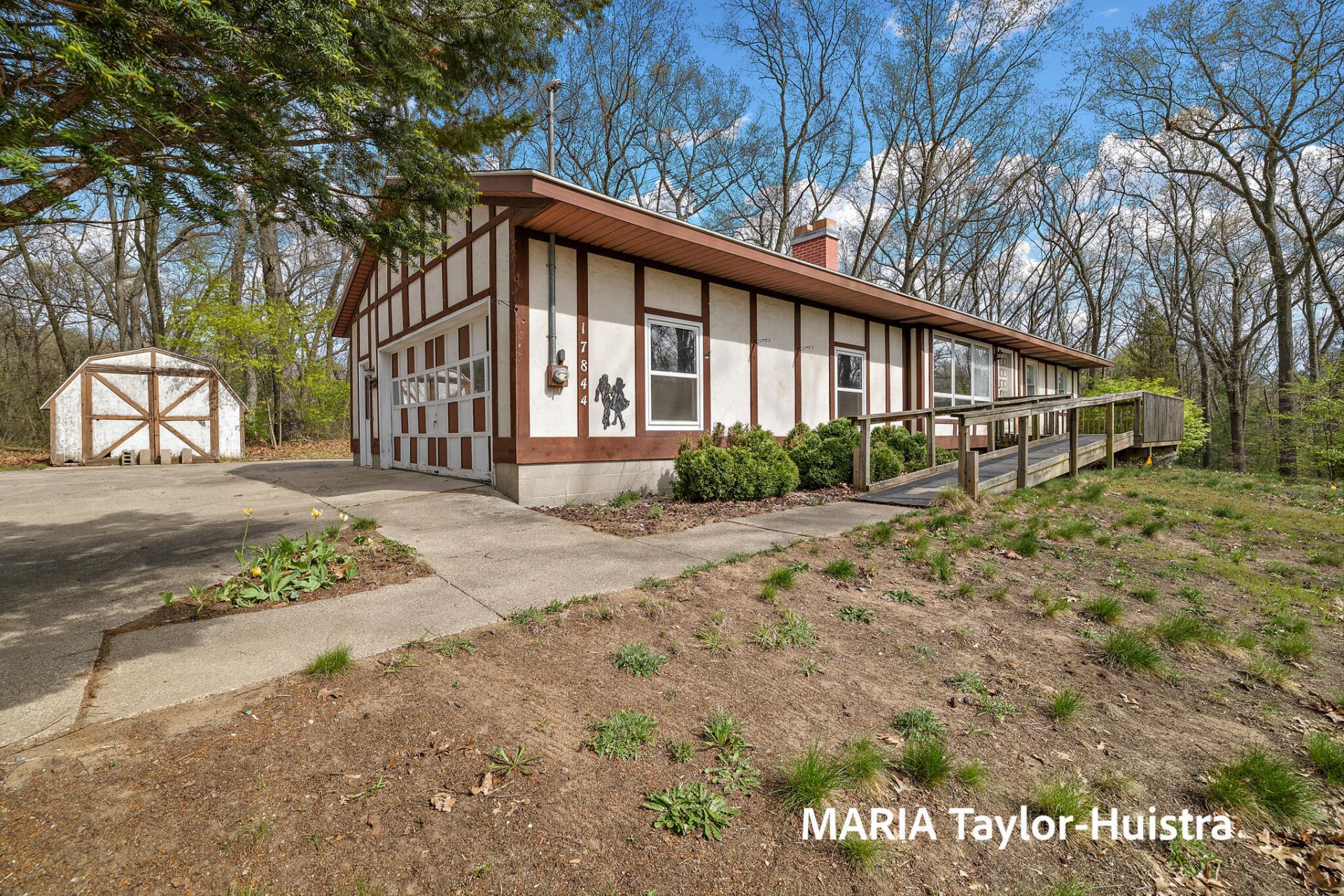 17844 136th Avenue, Nunica, MI 49448 Main Photo