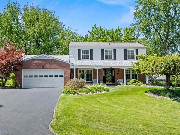 1530 King John Dr , Pittsburgh, PA 15237