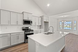 944 Woodside Dr. photo 4