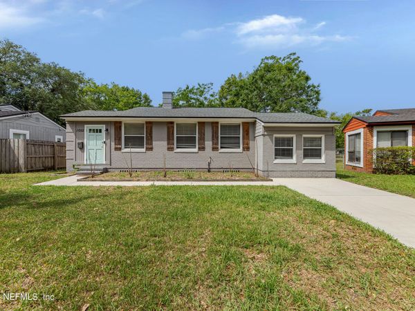 1052 WILLIS Drive, Jacksonville, FL 32205