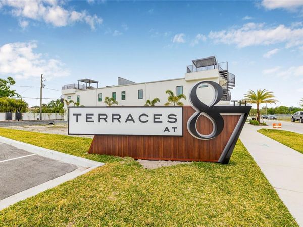 8627 5TH STREET N, ST PETERSBURG, FL 33702