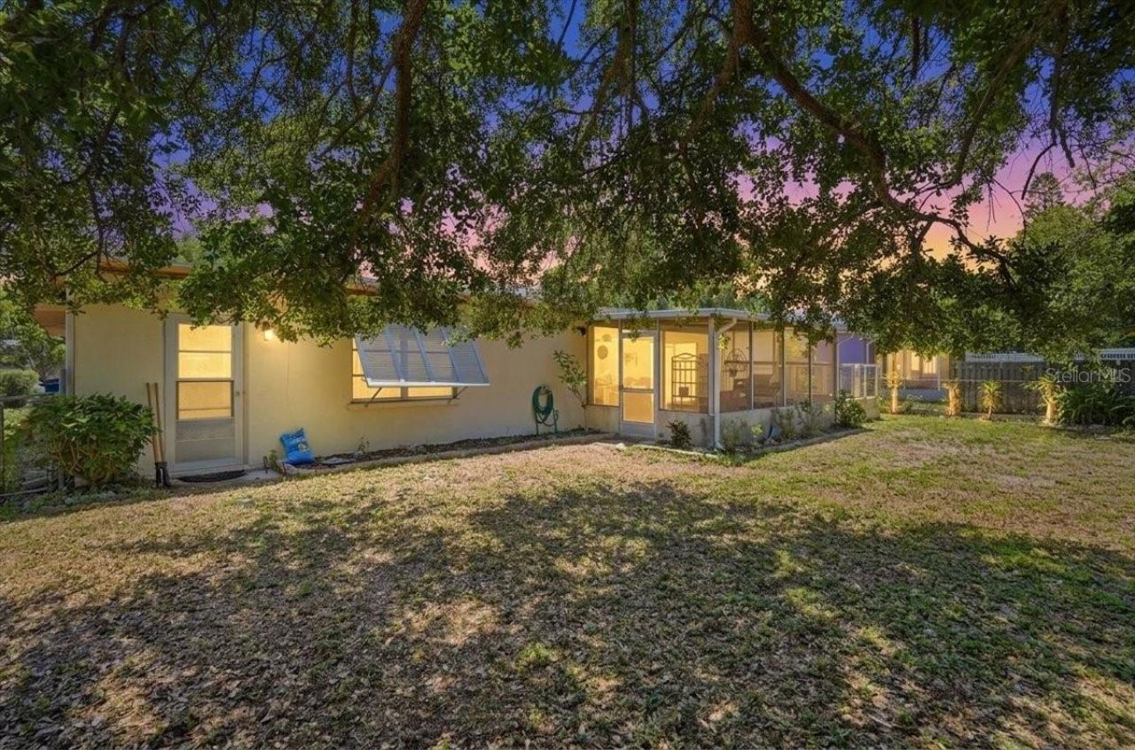 304 42nd Street W, Bradenton, FL 34209 Photo