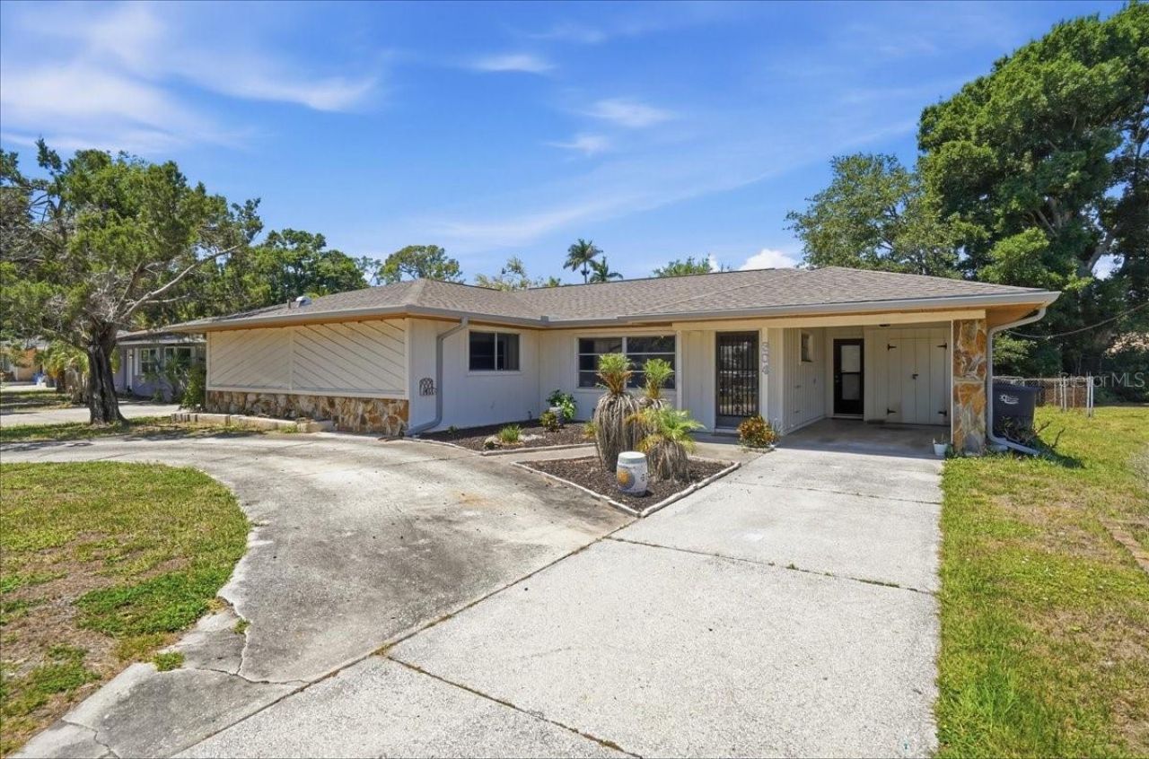 304 42nd Street W, Bradenton, FL 34209 Photo