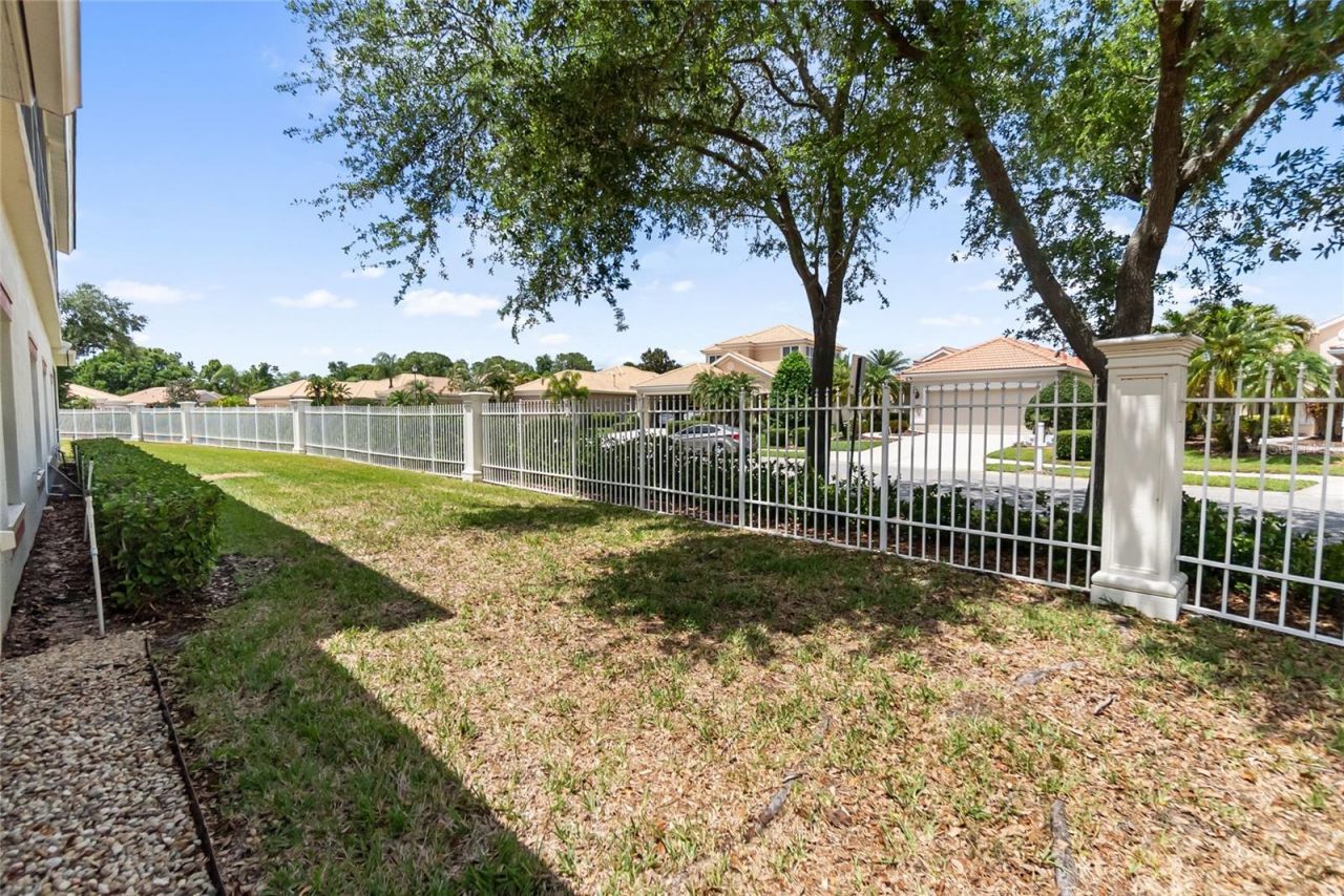 7343 Fountain Palm Circle , Unit na, Bradenton, FL 34203 Photo