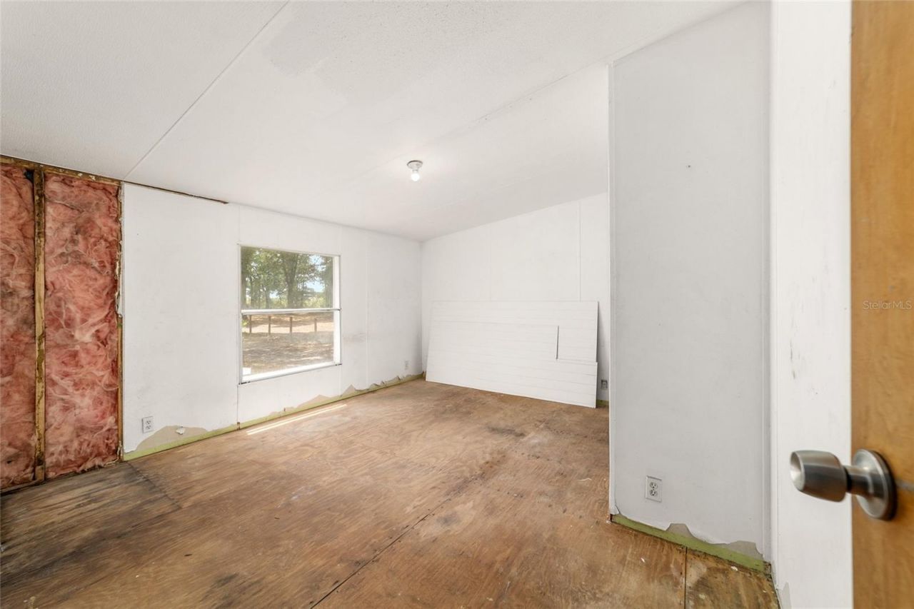 19551 SE 42nd Place , Morriston, FL 32668 Photo