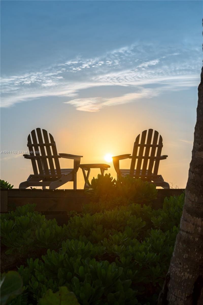 55 N Beach Rd, Jupiter Island, FL 33455 Photo