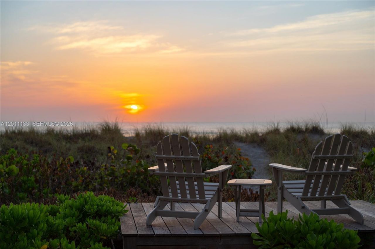 55 N Beach Rd, Jupiter Island, FL 33455 Photo