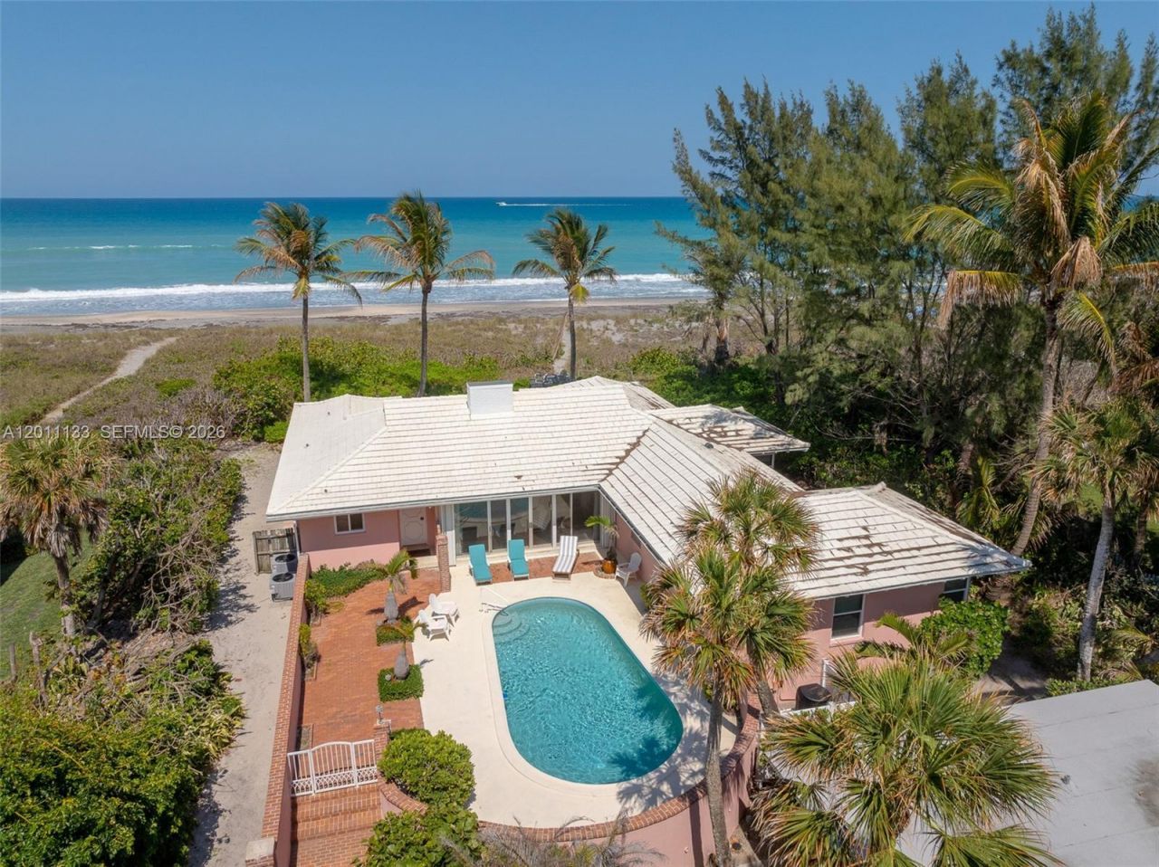55 N Beach Rd, Jupiter Island, FL 33455 Photo