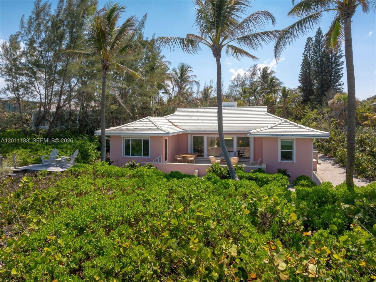55 N Beach Rd, Jupiter Island, FL 33455 Photo