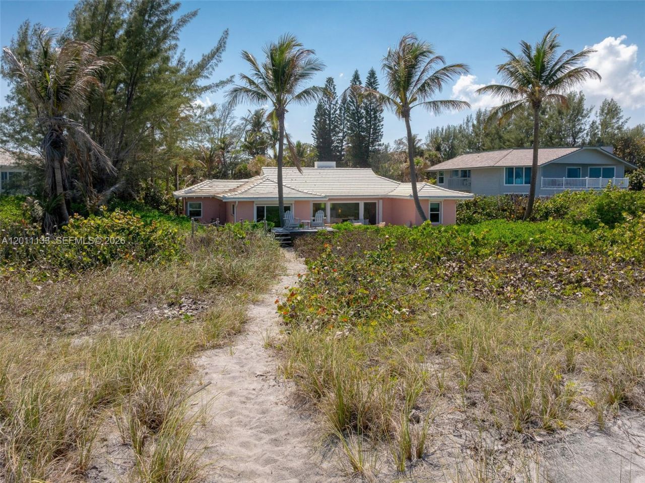 55 N Beach Rd, Jupiter Island, FL 33455 Photo