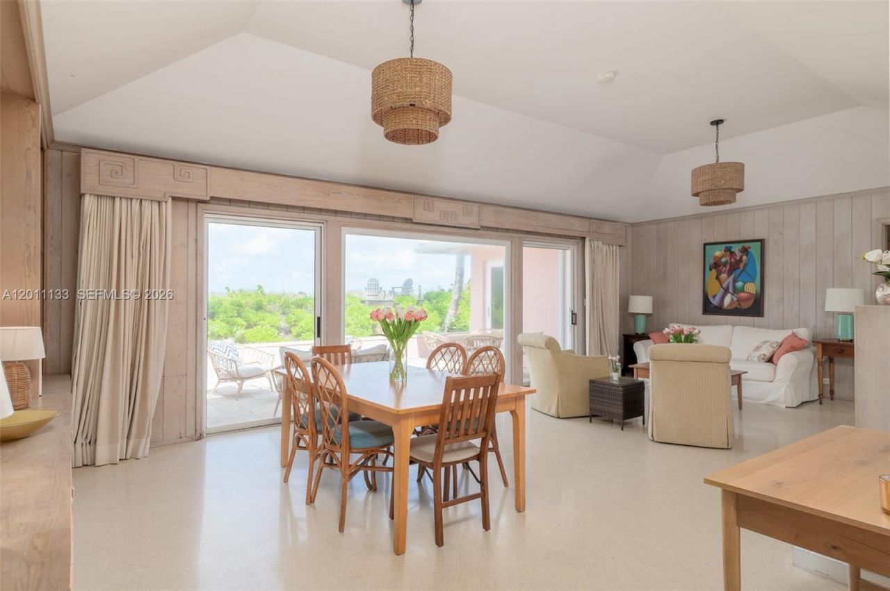 55 N Beach Rd, Jupiter Island, FL 33455 Photo