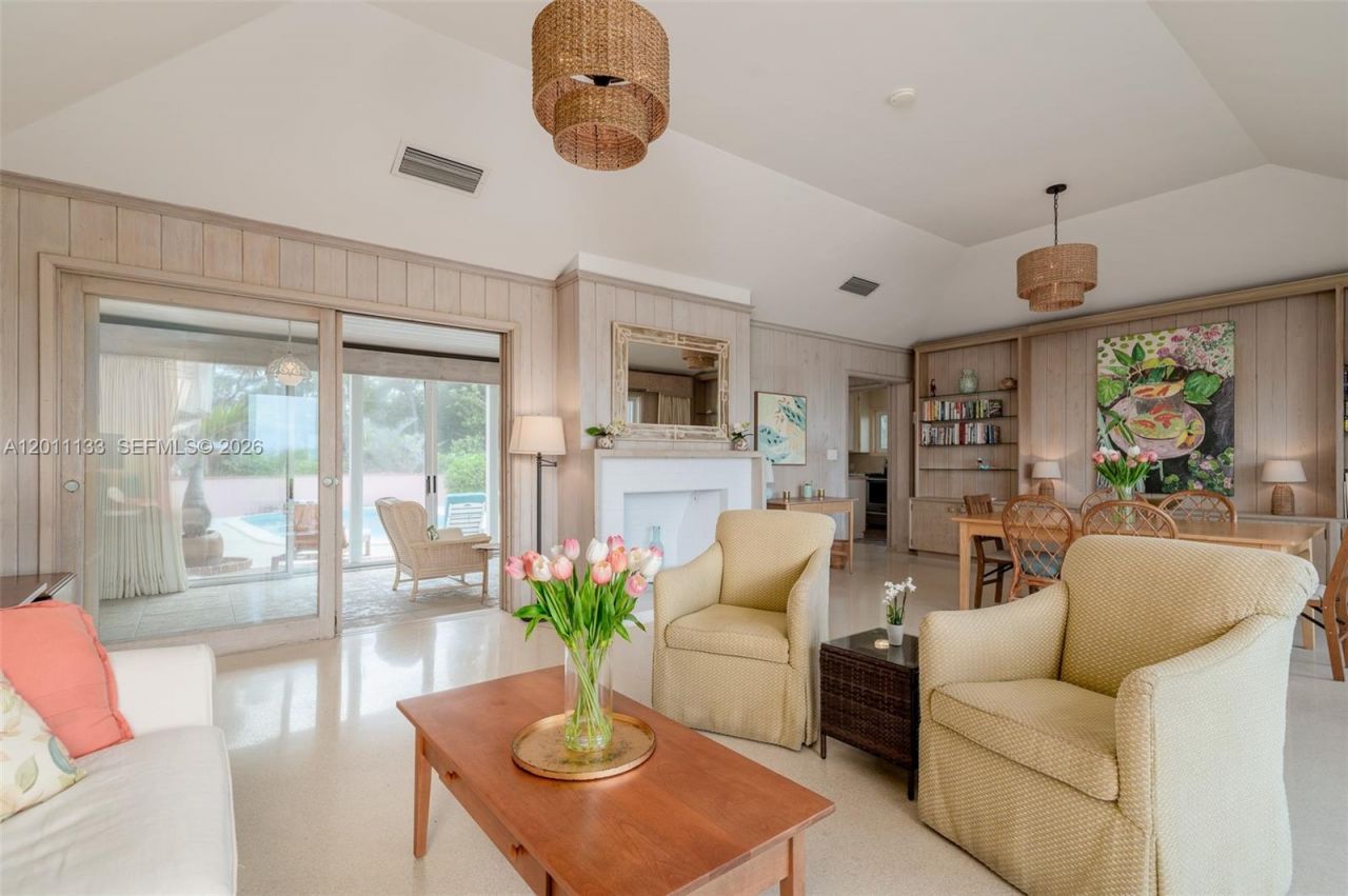 55 N Beach Rd, Jupiter Island, FL 33455 Photo