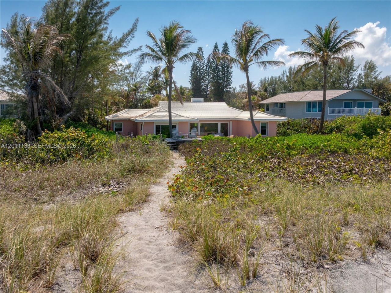 55 N Beach Rd, Jupiter Island, FL 33455 Photo
