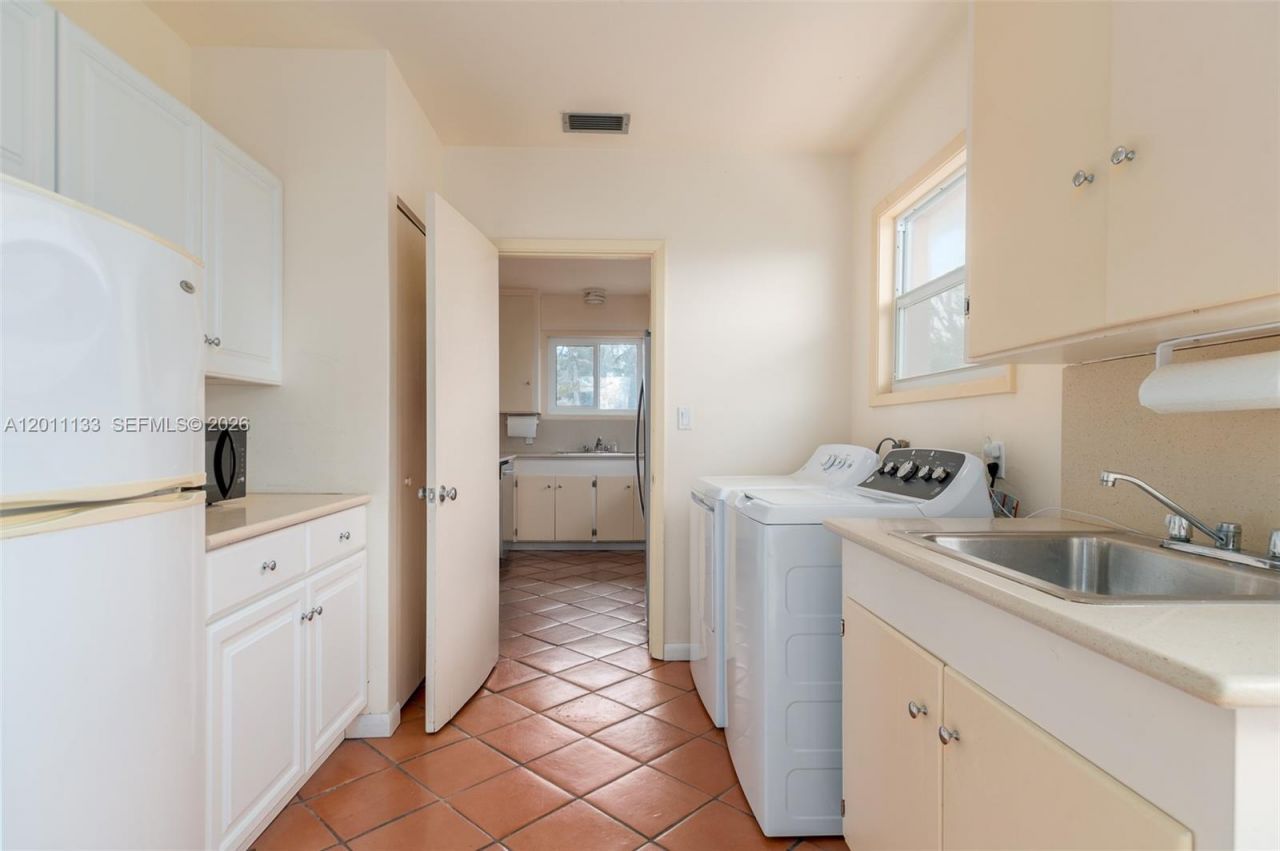 55 N Beach Rd, Jupiter Island, FL 33455 Photo
