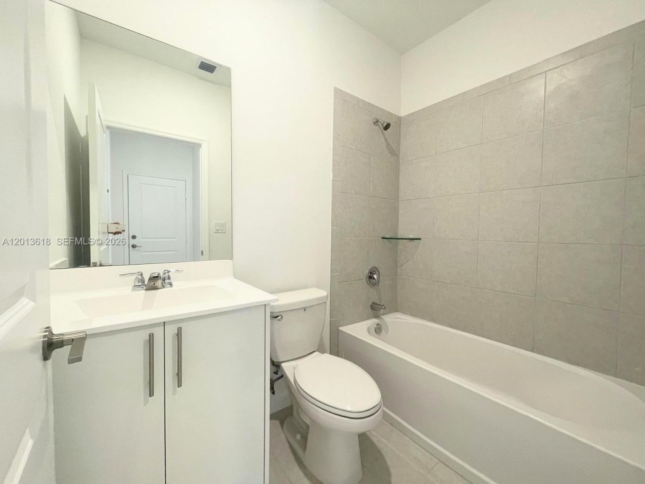 863 SE 26th Ter, Homestead, FL 33035 Photo