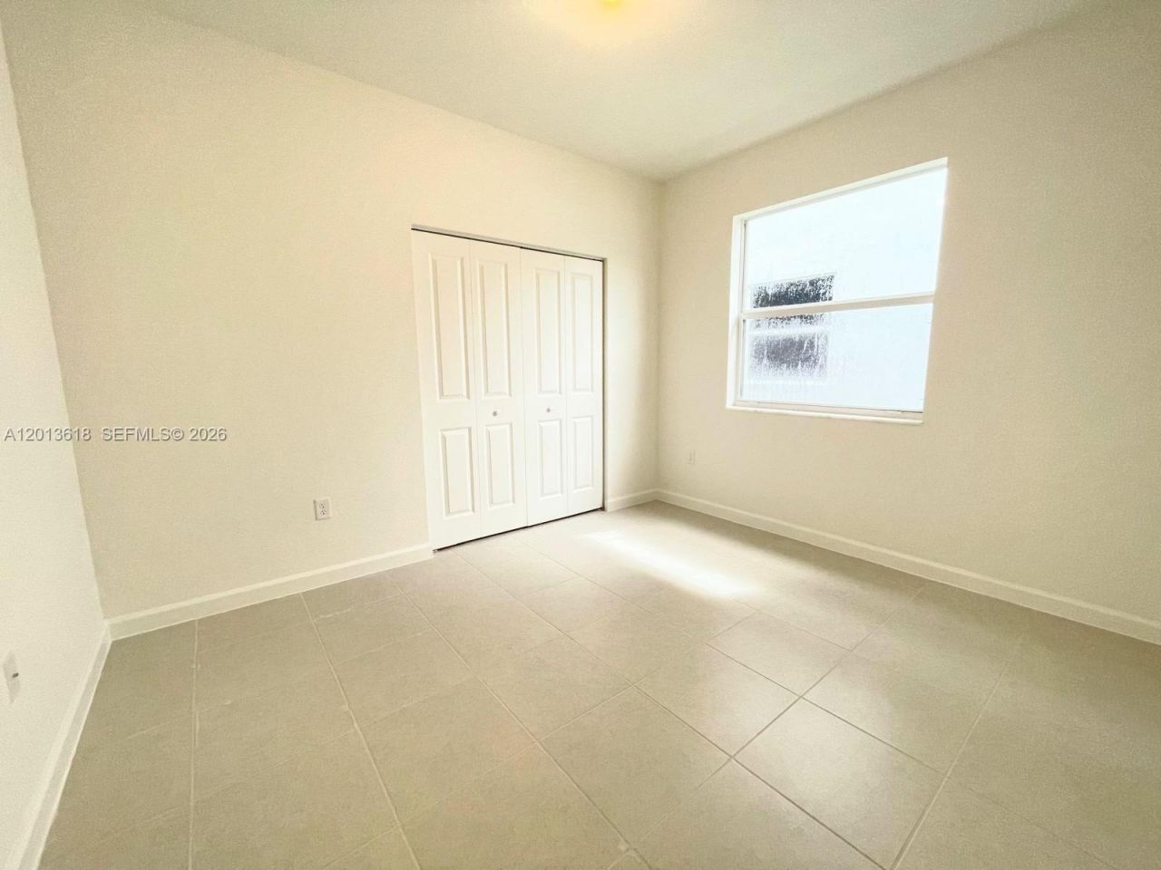 863 SE 26th Ter, Homestead, FL 33035 Photo