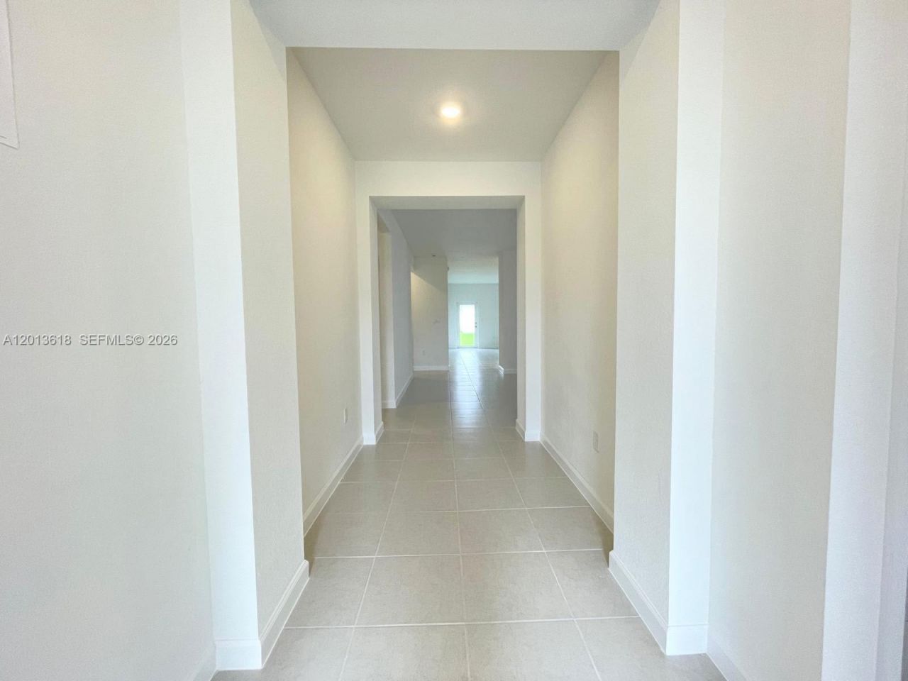 863 SE 26th Ter, Homestead, FL 33035 Photo