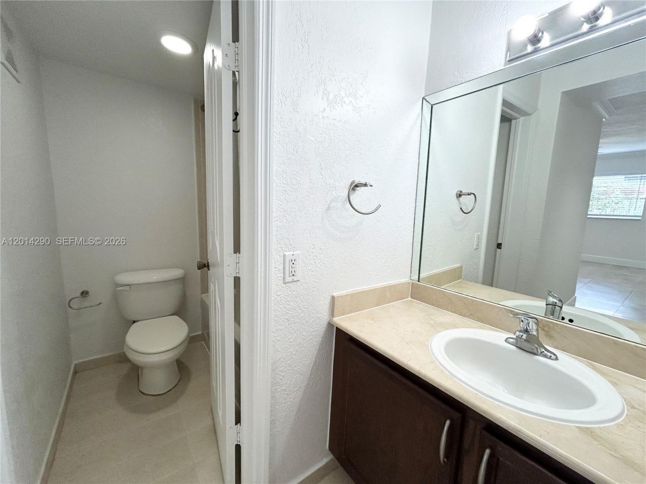 445 SW 11th St , Unit 104, Miami, FL 33130 Photo