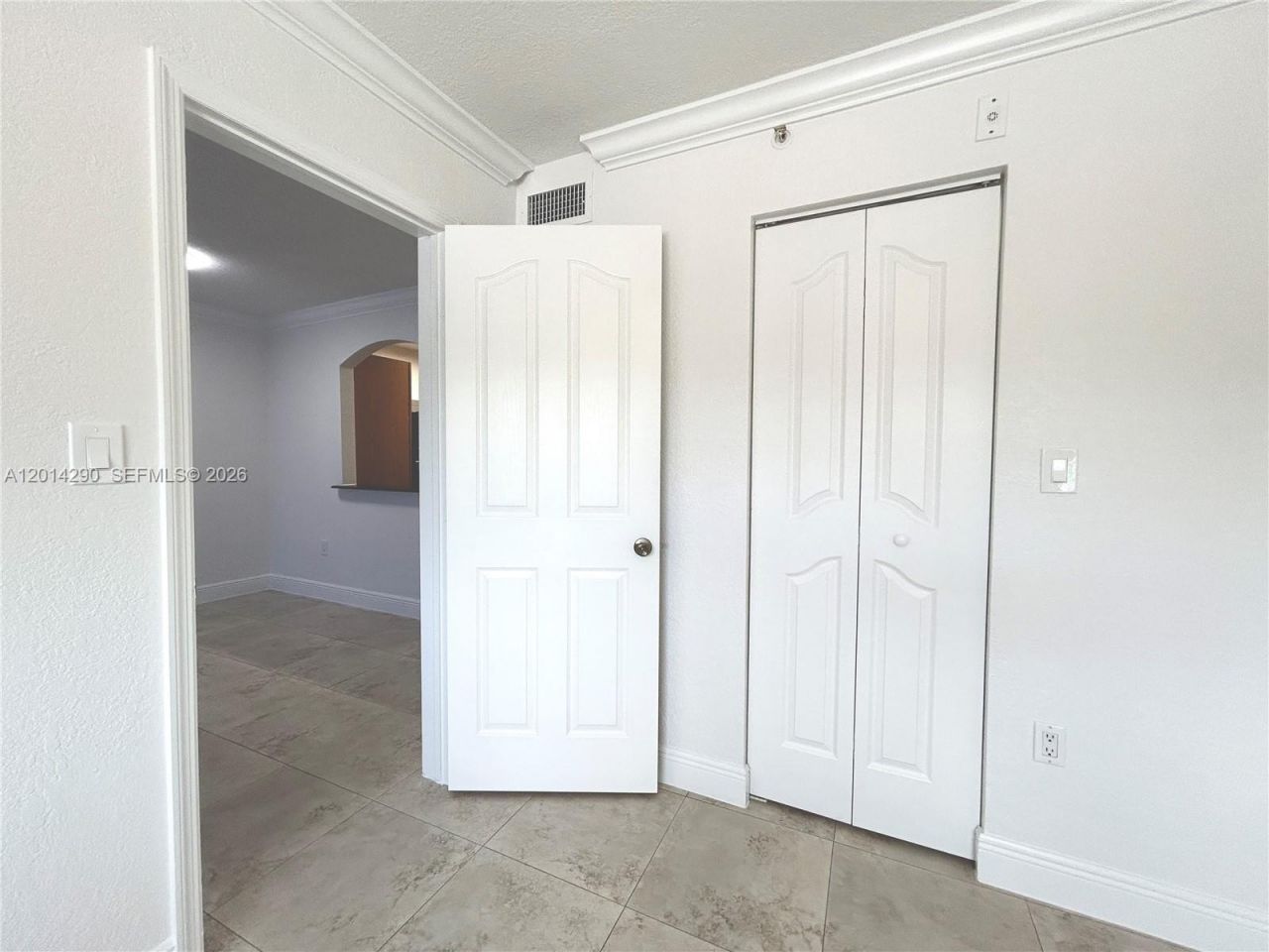 445 SW 11th St , Unit 104, Miami, FL 33130 Photo
