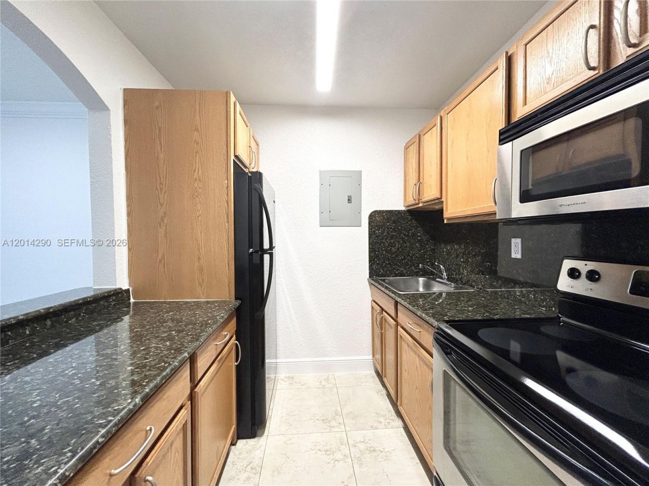 445 SW 11th St , Unit 104, Miami, FL 33130 Photo