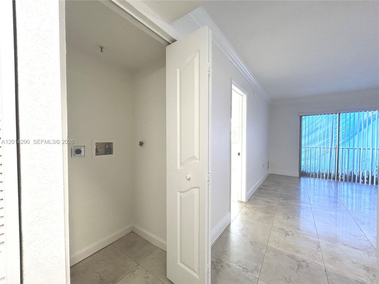 445 SW 11th St , Unit 104, Miami, FL 33130 Photo