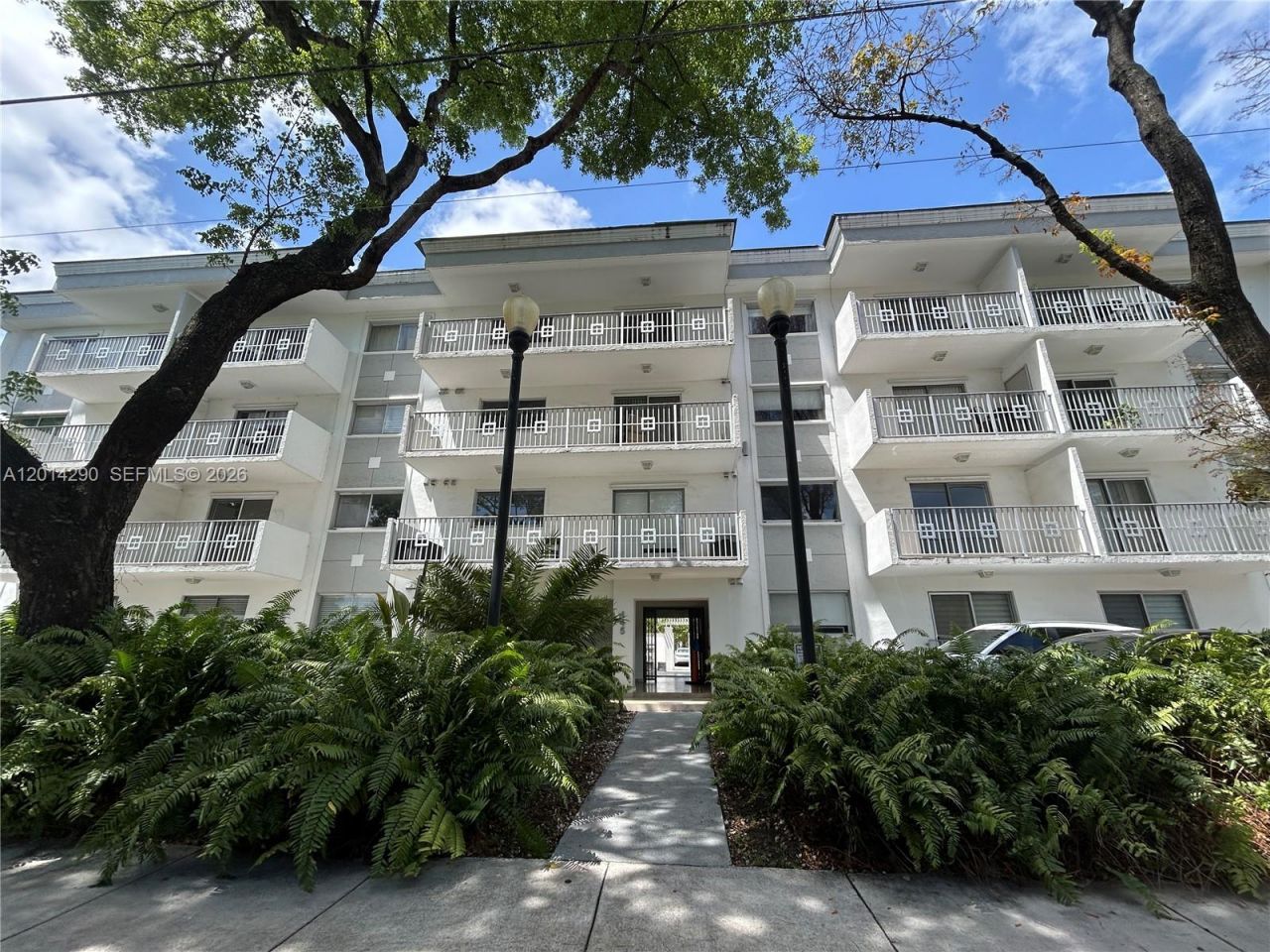 445 SW 11th St , Unit 104, Miami, FL 33130 Photo
