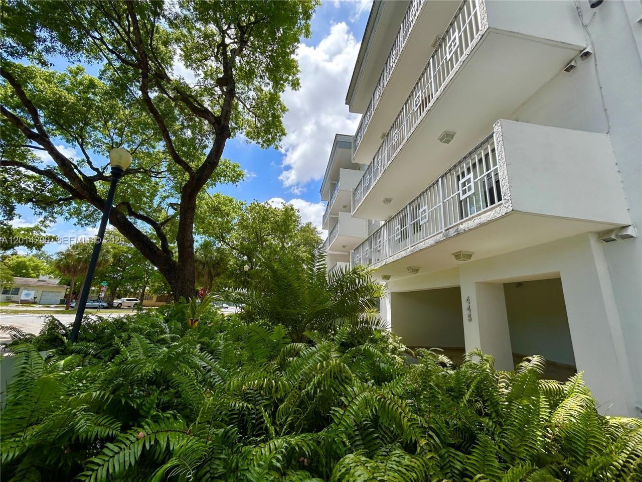 445 SW 11th St , Unit 104, Miami, FL 33130 Photo