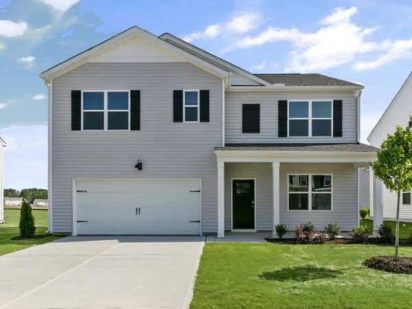 1137 Shoreline Drive, Vass, NC 28394