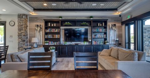 9670 Avitara Way, Reno, NV 89521 Photo