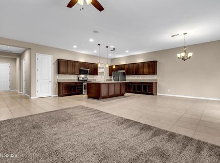 9670 Avitara Way, Reno, NV 89521 Photo