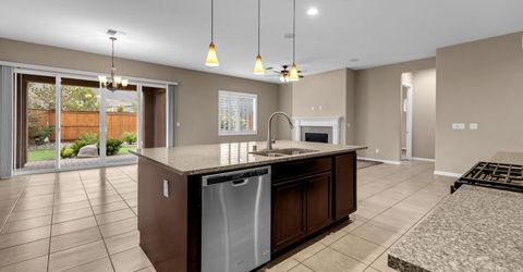 9670 Avitara Way, Reno, NV 89521 Photo